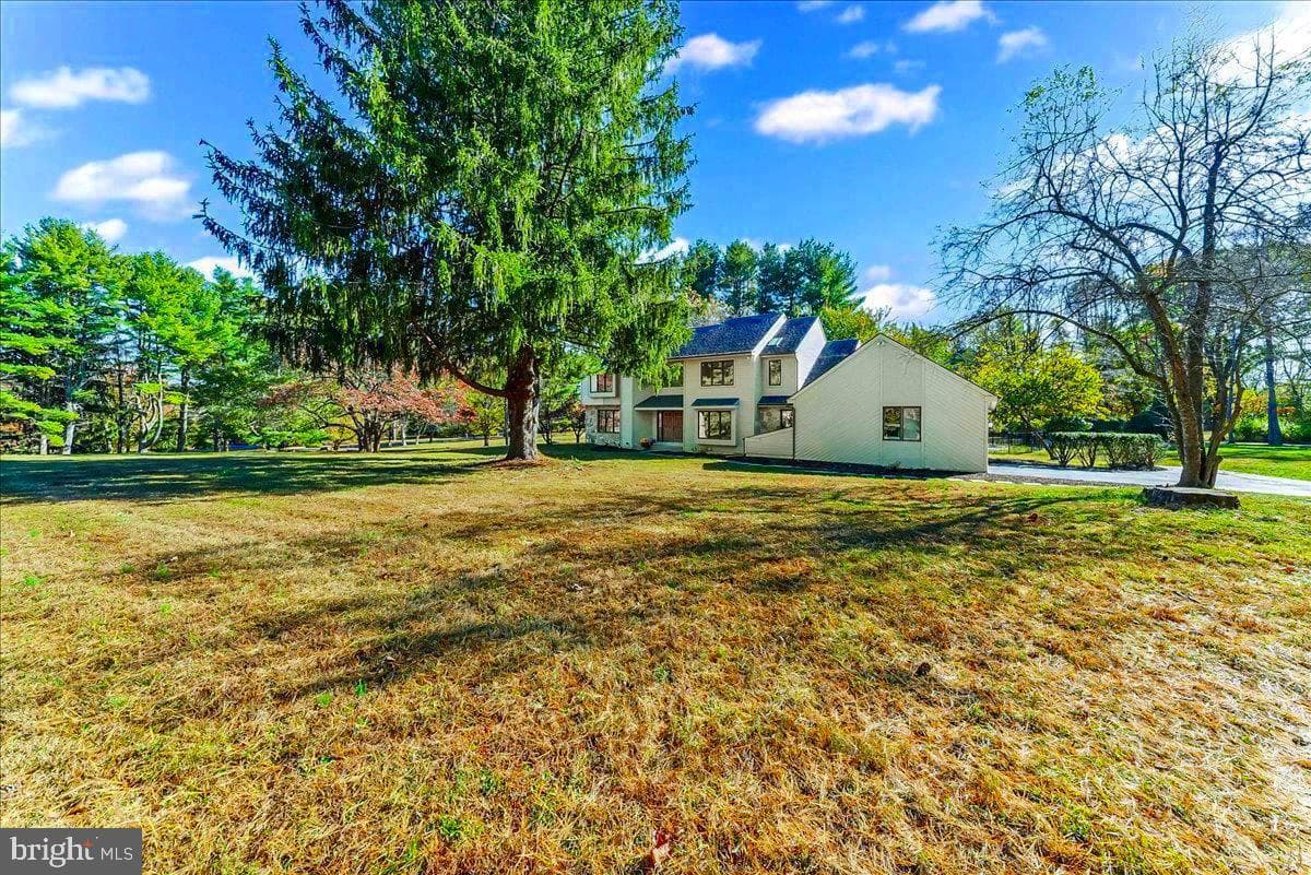 101 Harvey Lane photo 3