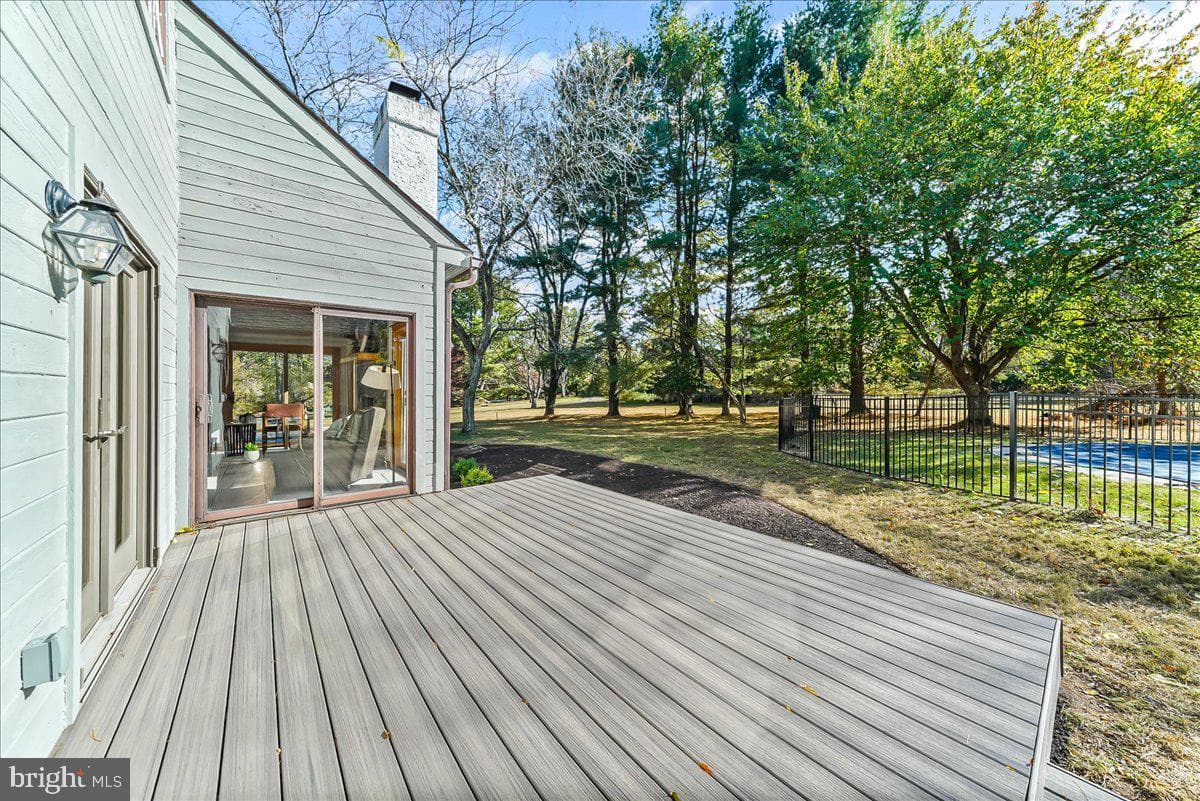 101 Harvey Lane photo 38