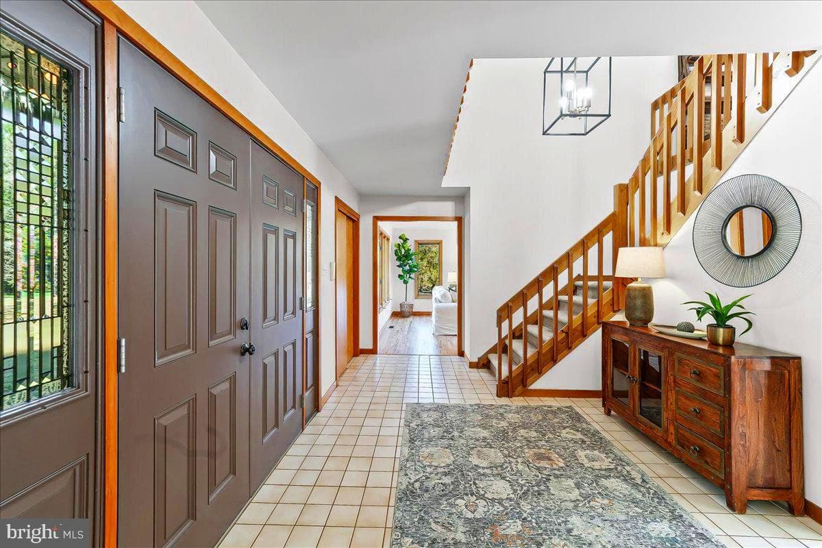 101 Harvey Lane photo 5
