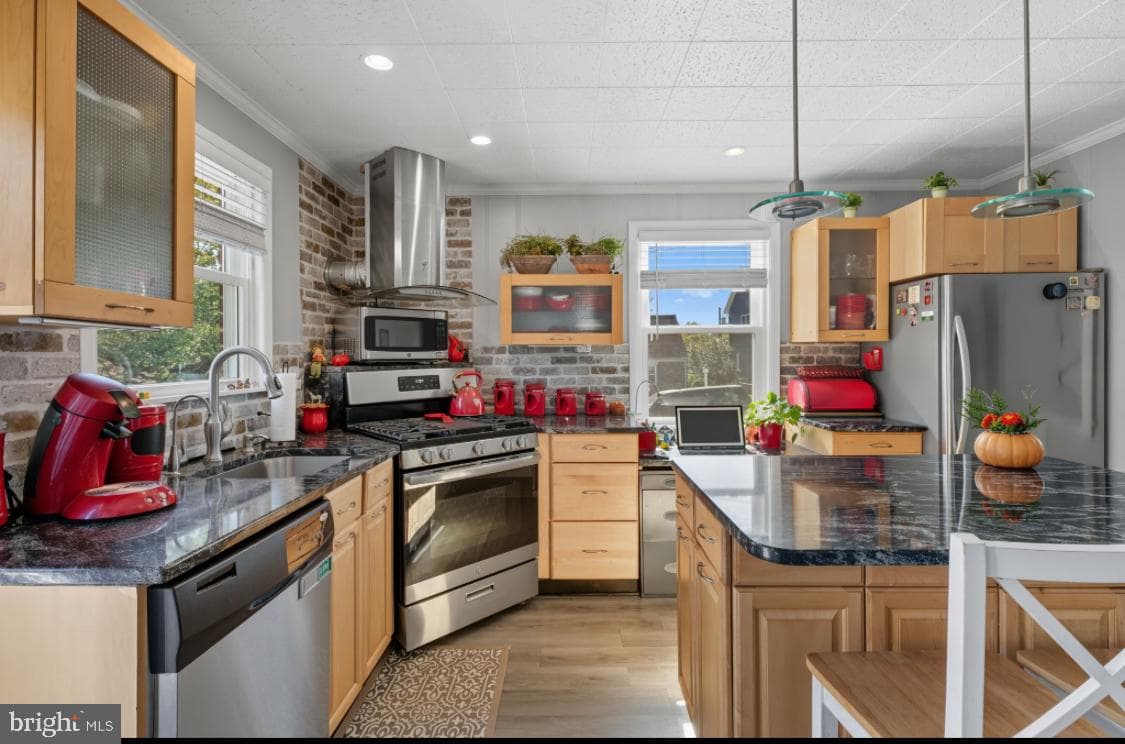 914 Thornton Road photo 2