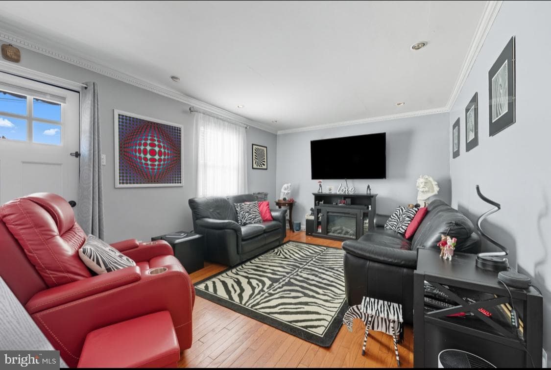 914 Thornton Road photo 7