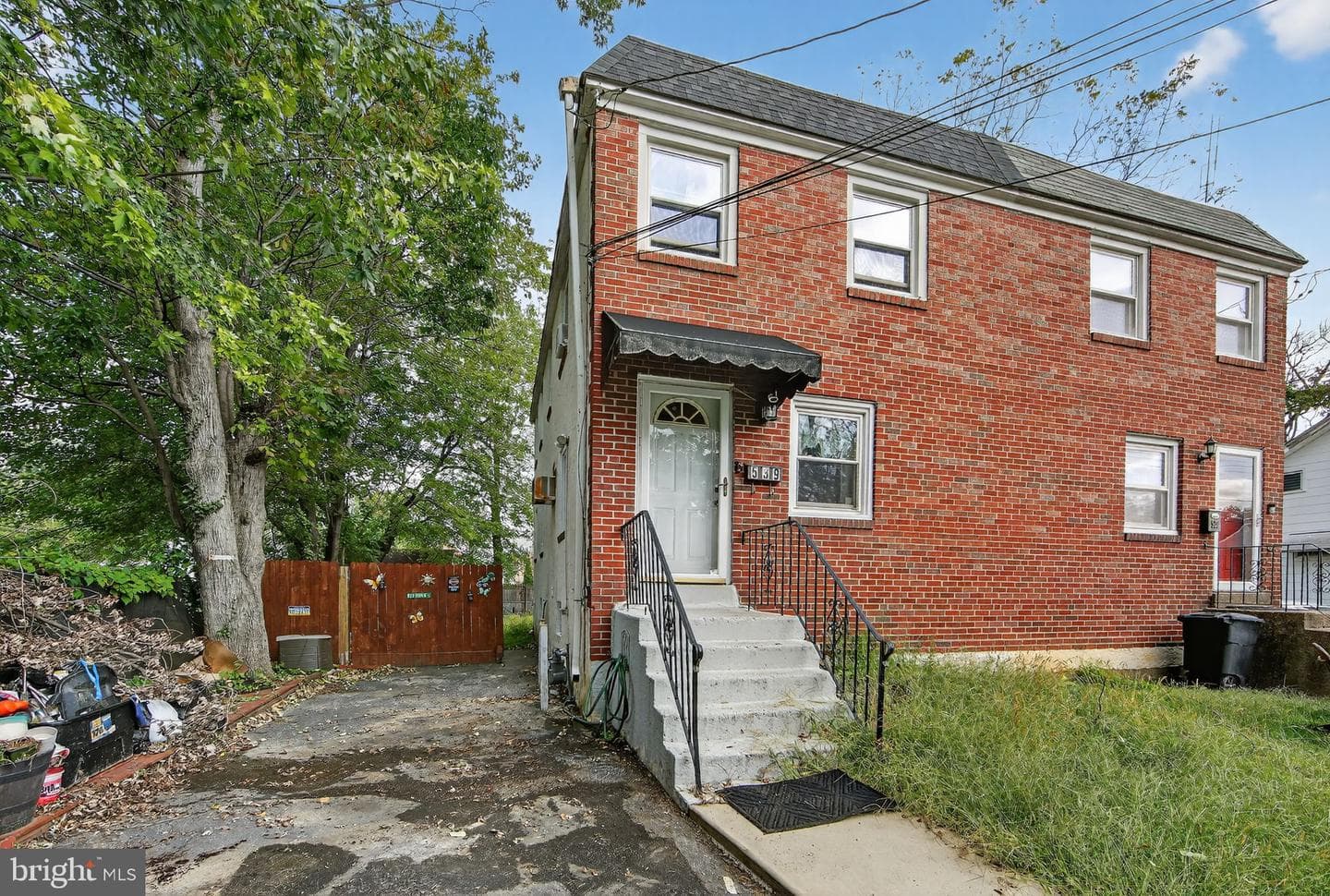 539 Pershing Ave photo 1