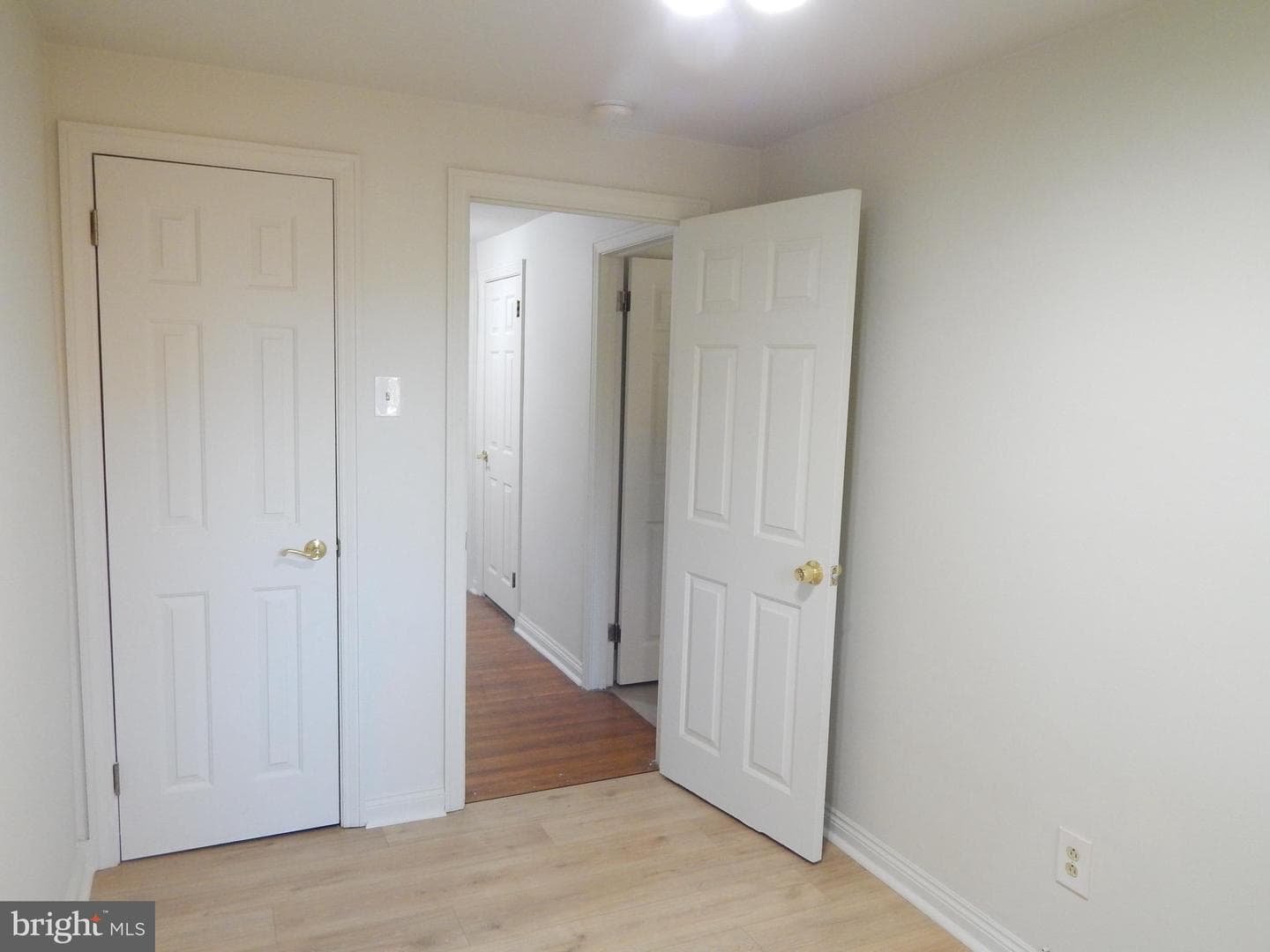 539 Pershing Ave photo 19