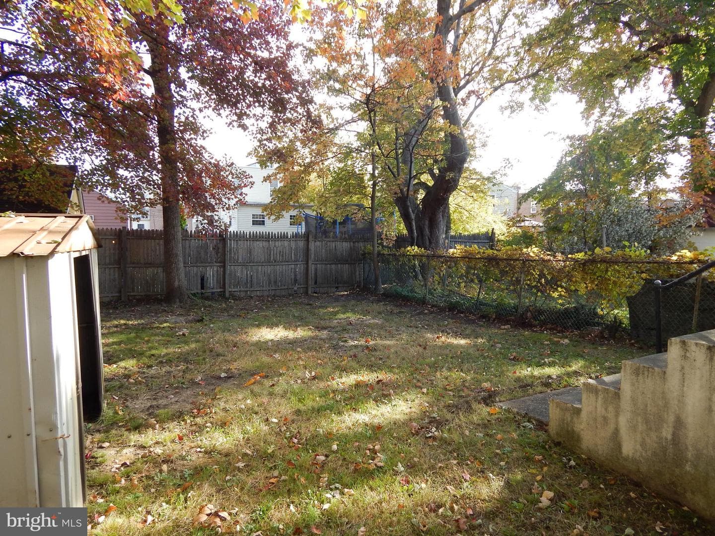 539 Pershing Ave photo 25