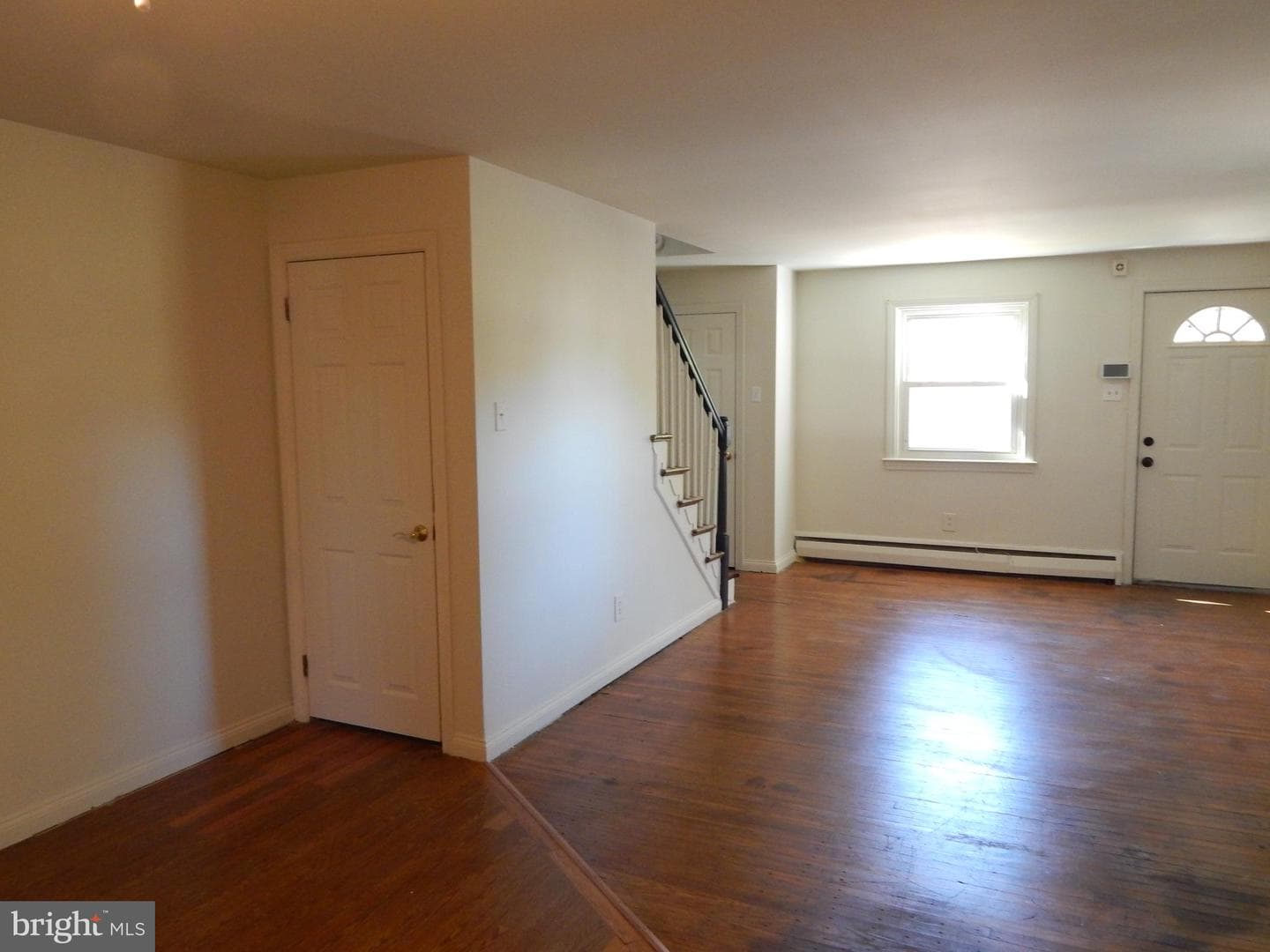 539 Pershing Ave photo 5