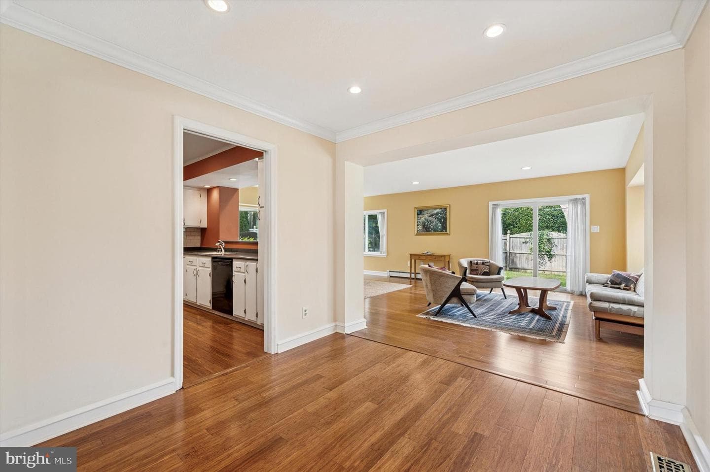 2221 Hillcrest Road photo 17
