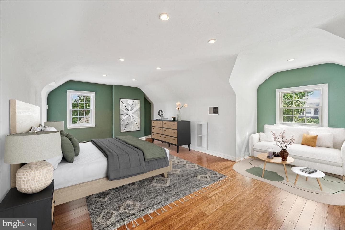 2221 Hillcrest Road photo 29