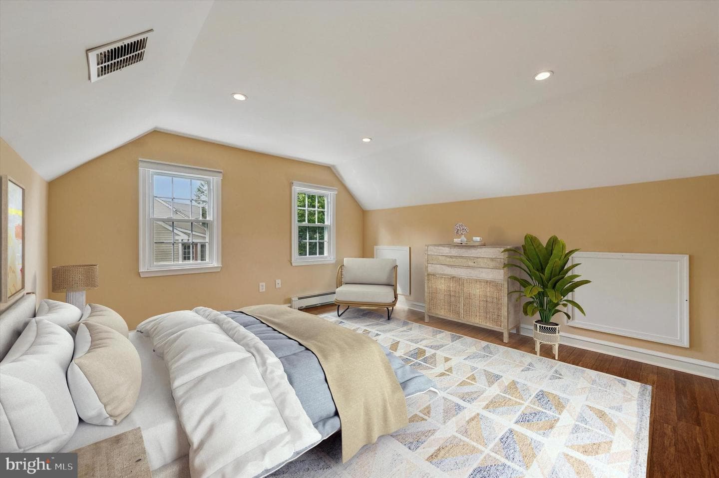 2221 Hillcrest Road photo 36
