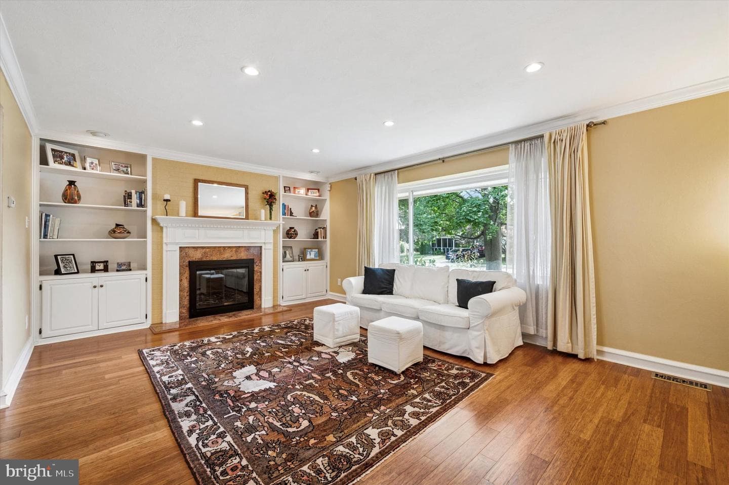 2221 Hillcrest Road photo 6