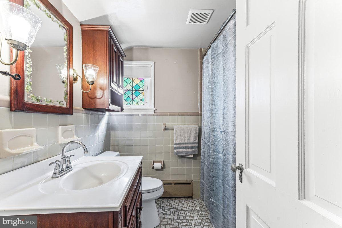 425 Prospect Avenue photo 13