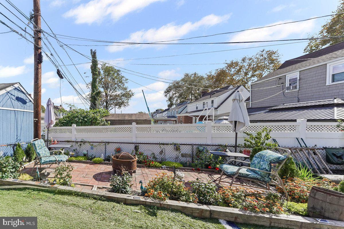 425 Prospect Avenue photo 26