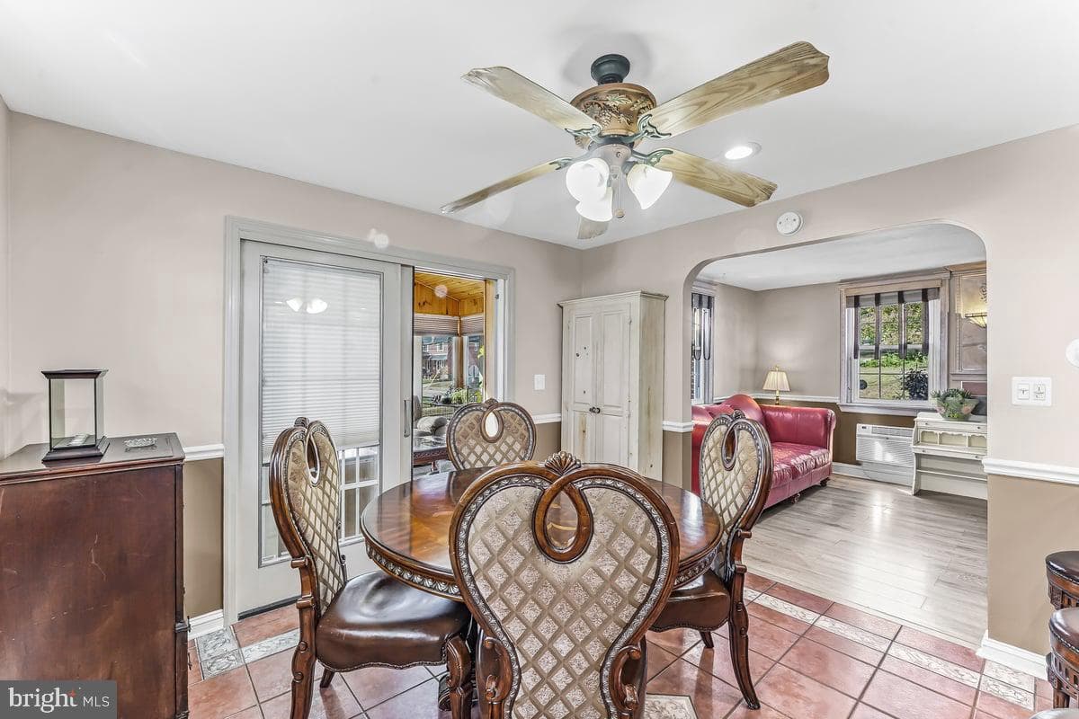 425 Prospect Avenue photo 5