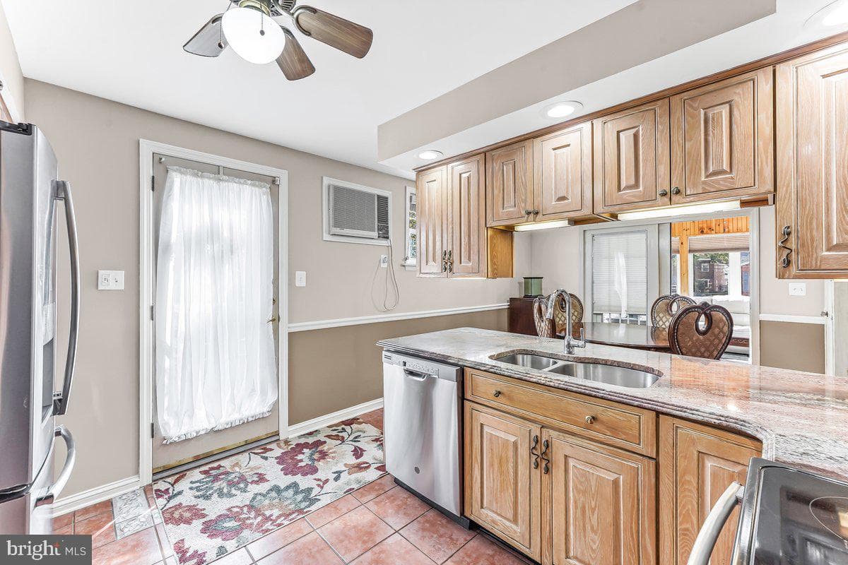 425 Prospect Avenue photo 7