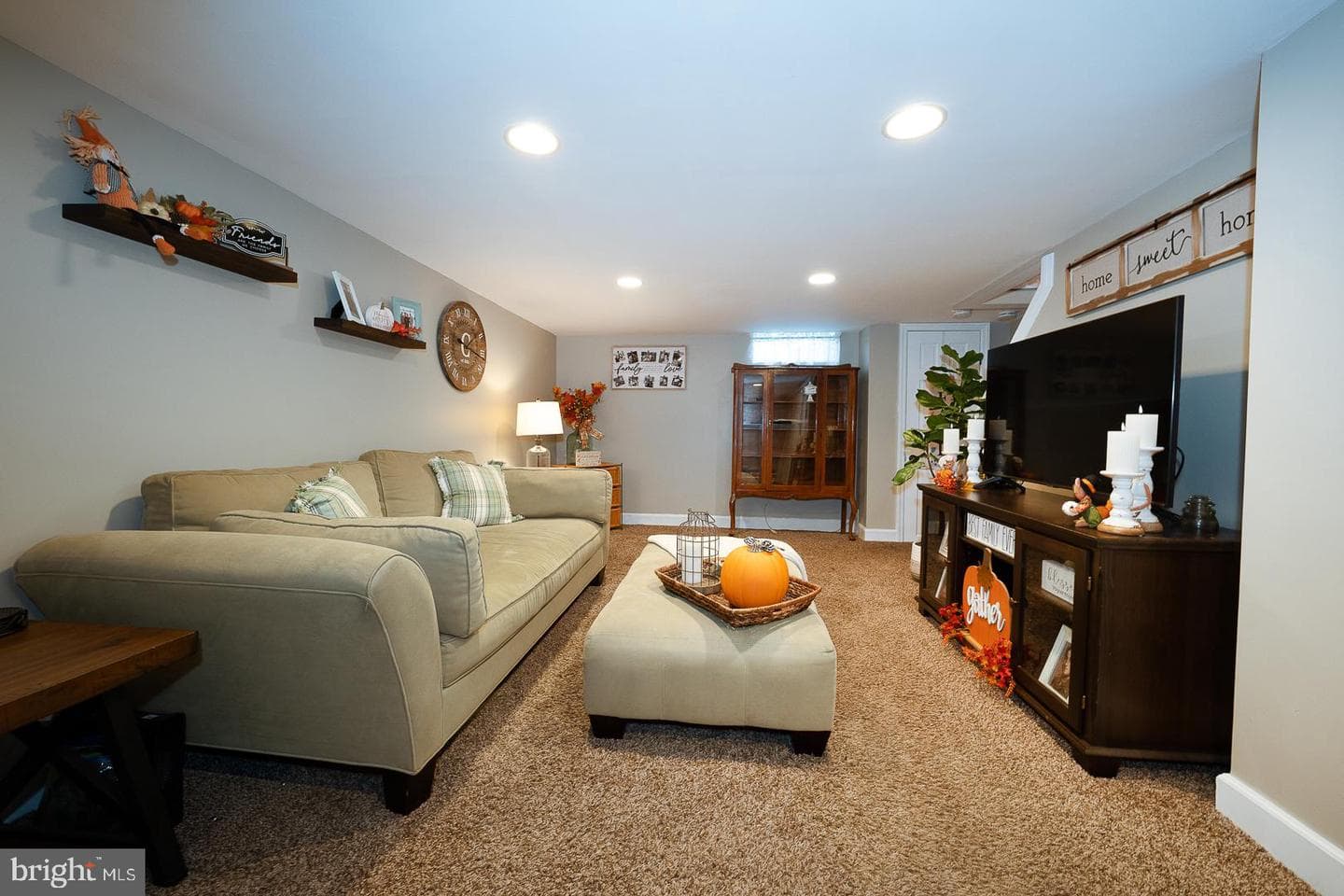 232 Crestwood Drive photo 21