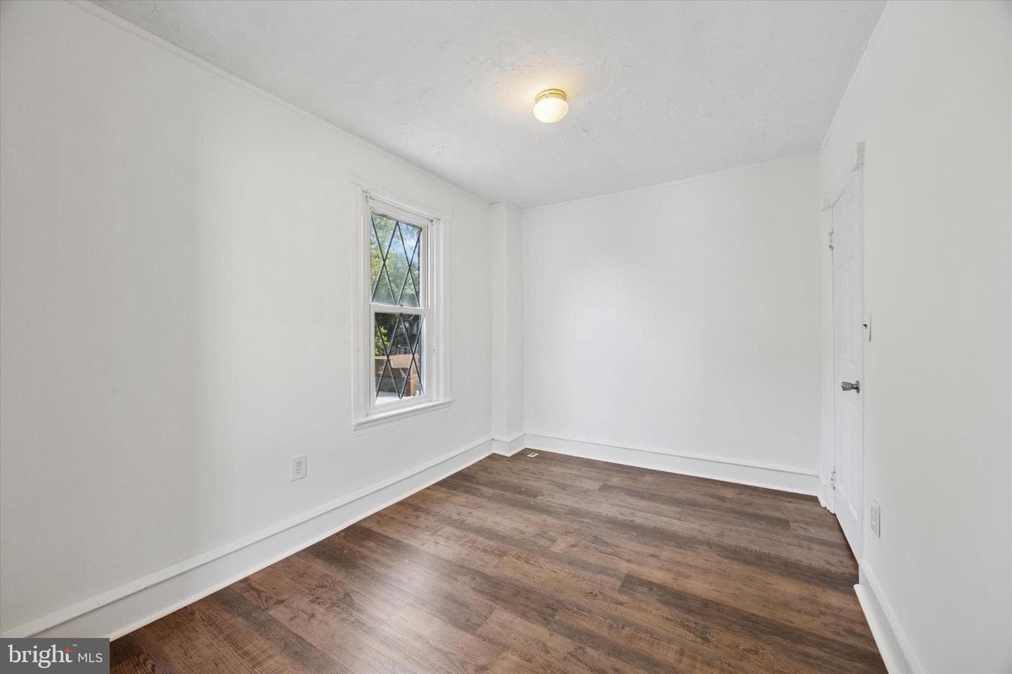 221 Highland Avenue photo 13