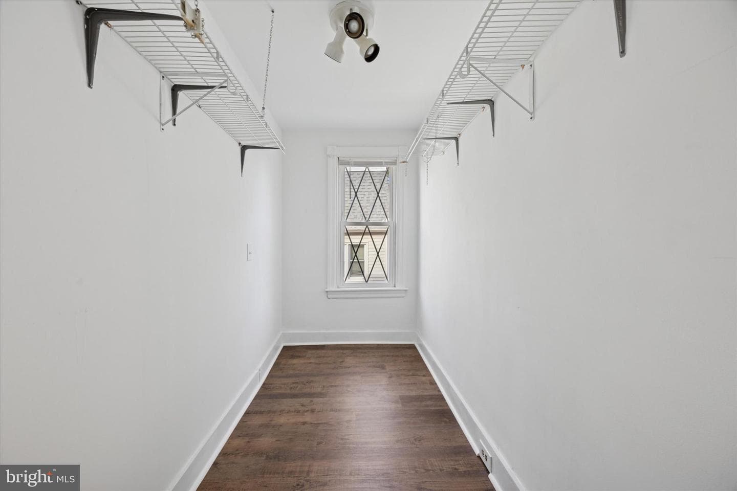 221 Highland Avenue photo 14