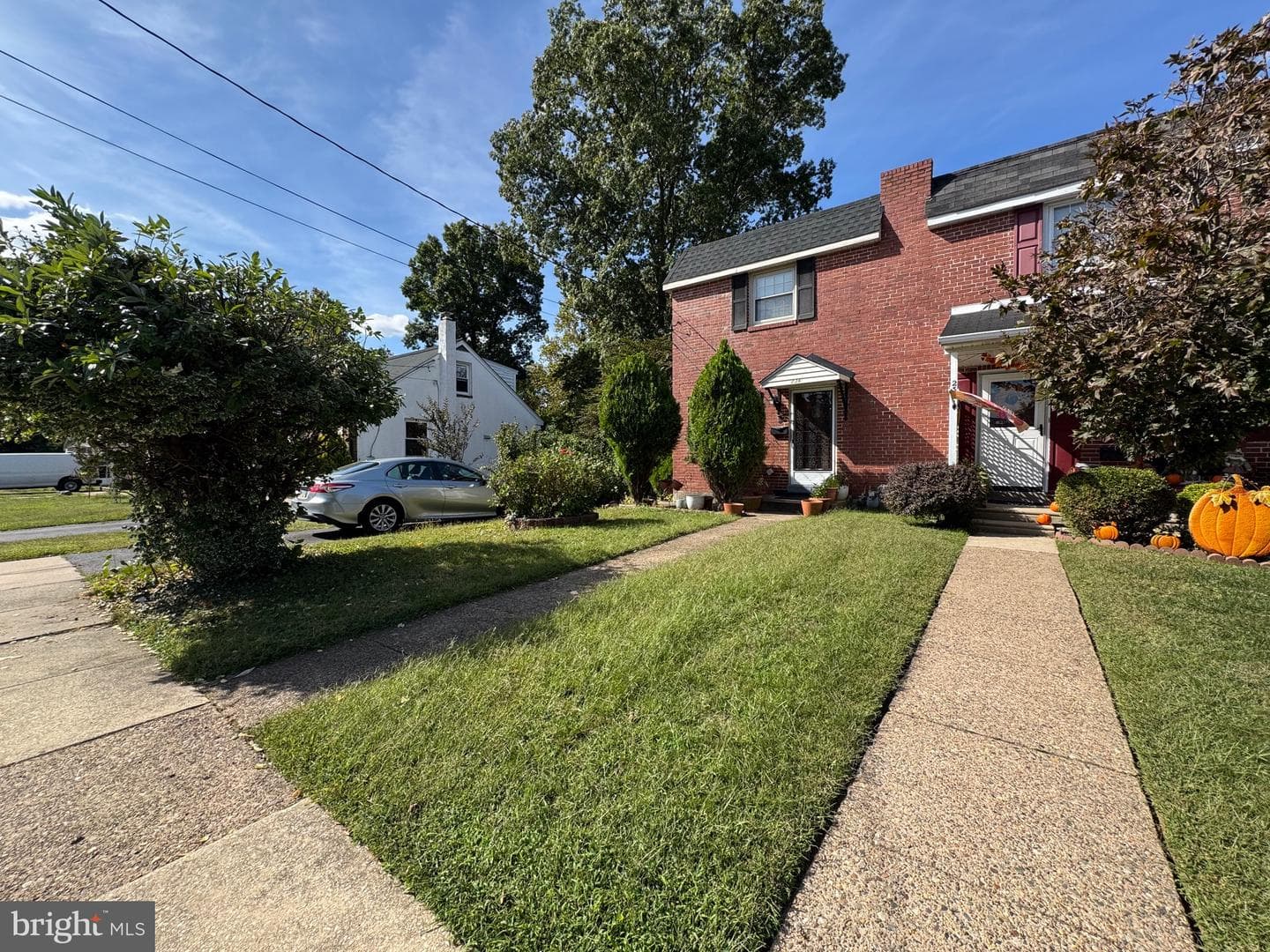 236 Willard Drive photo 3