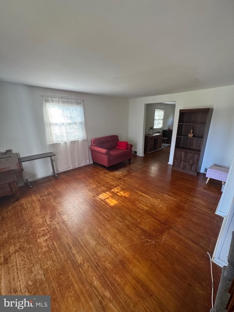 236 Willard Drive photo 7