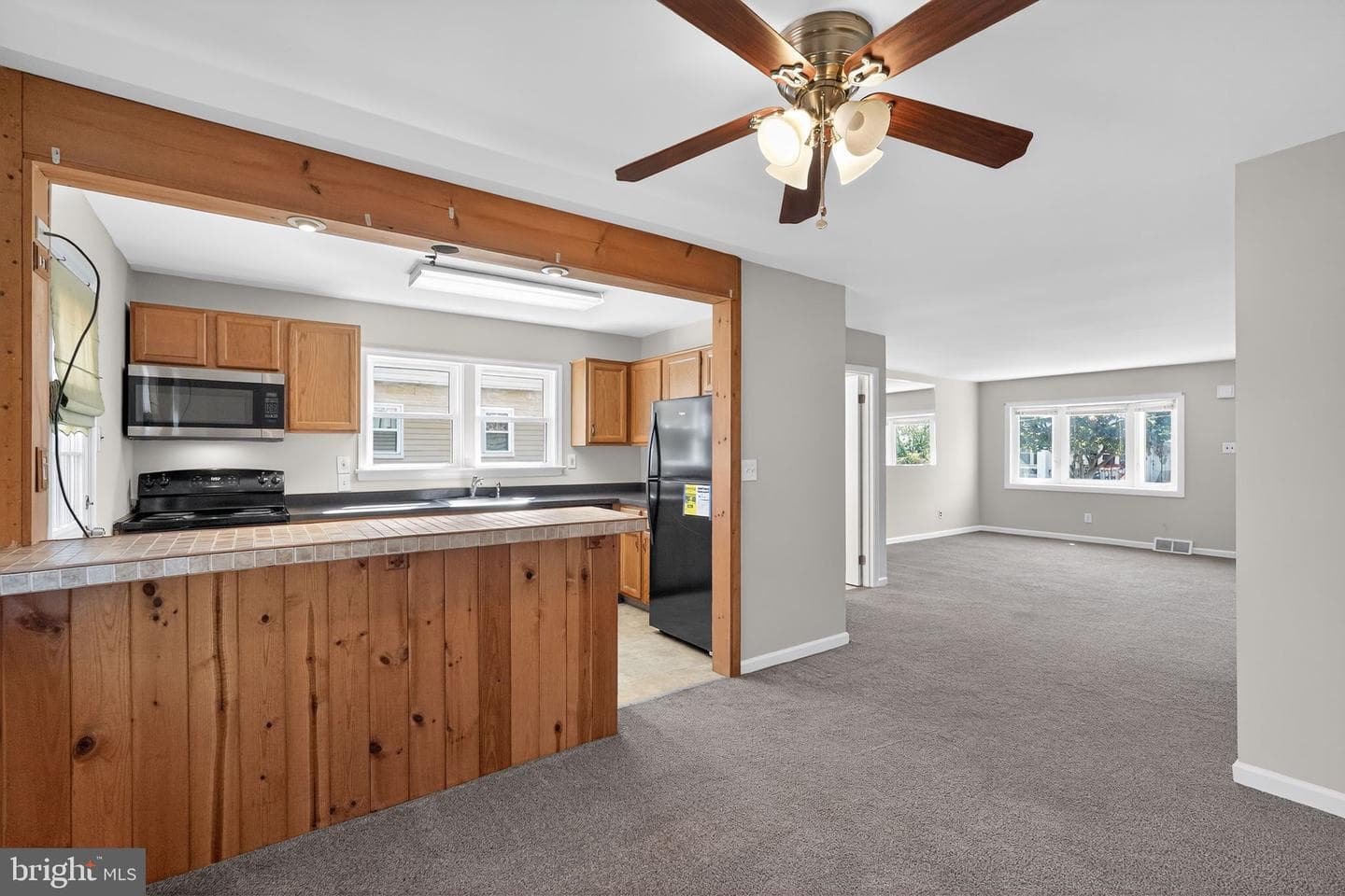 533 Crotzer Avenue photo 11