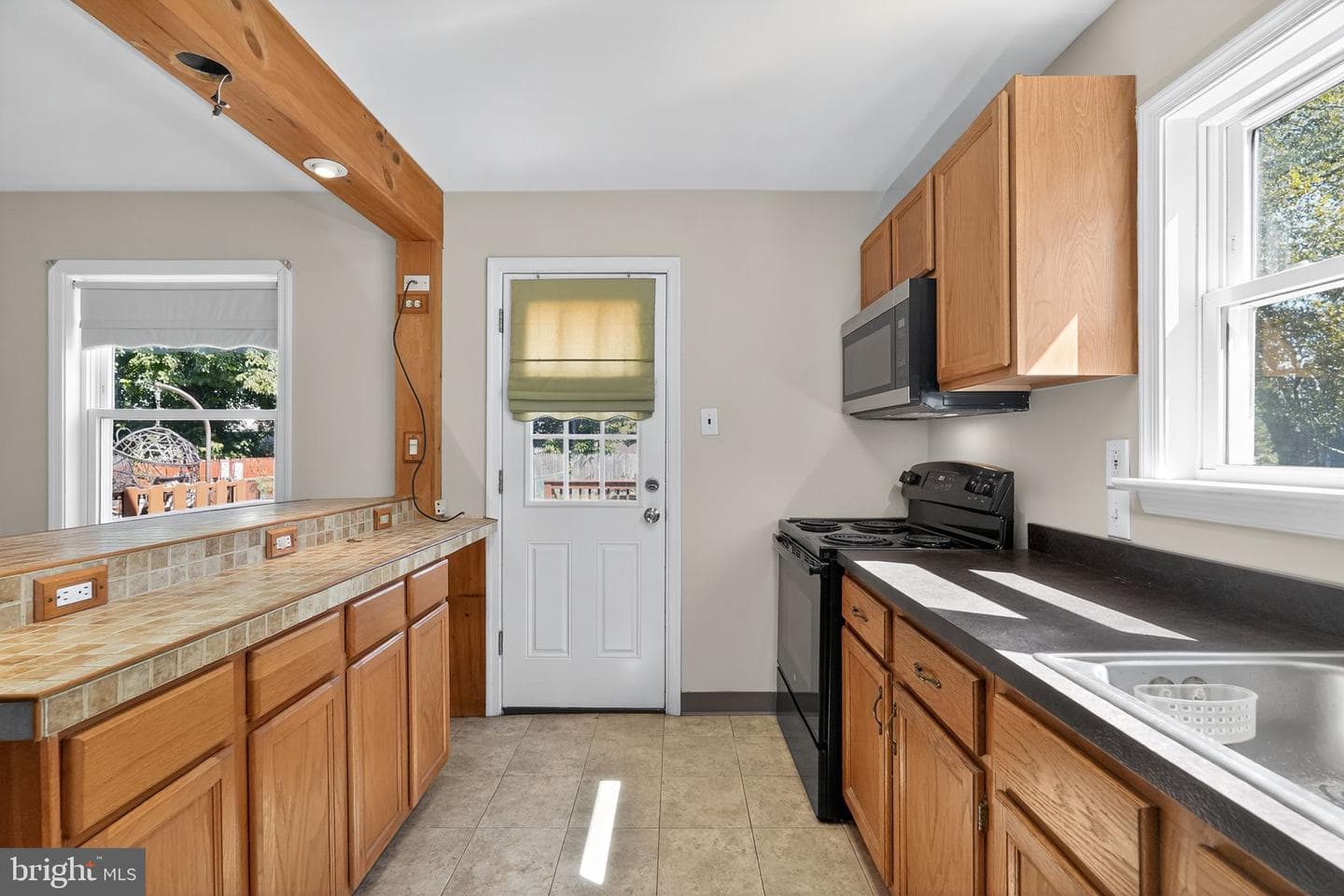 533 Crotzer Avenue photo 13