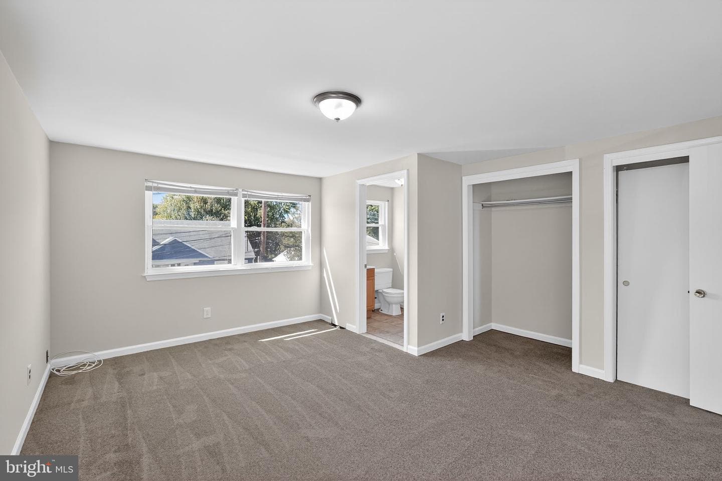533 Crotzer Avenue photo 18
