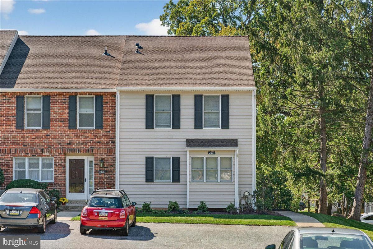 2407 Windfield Court #2407 photo 2