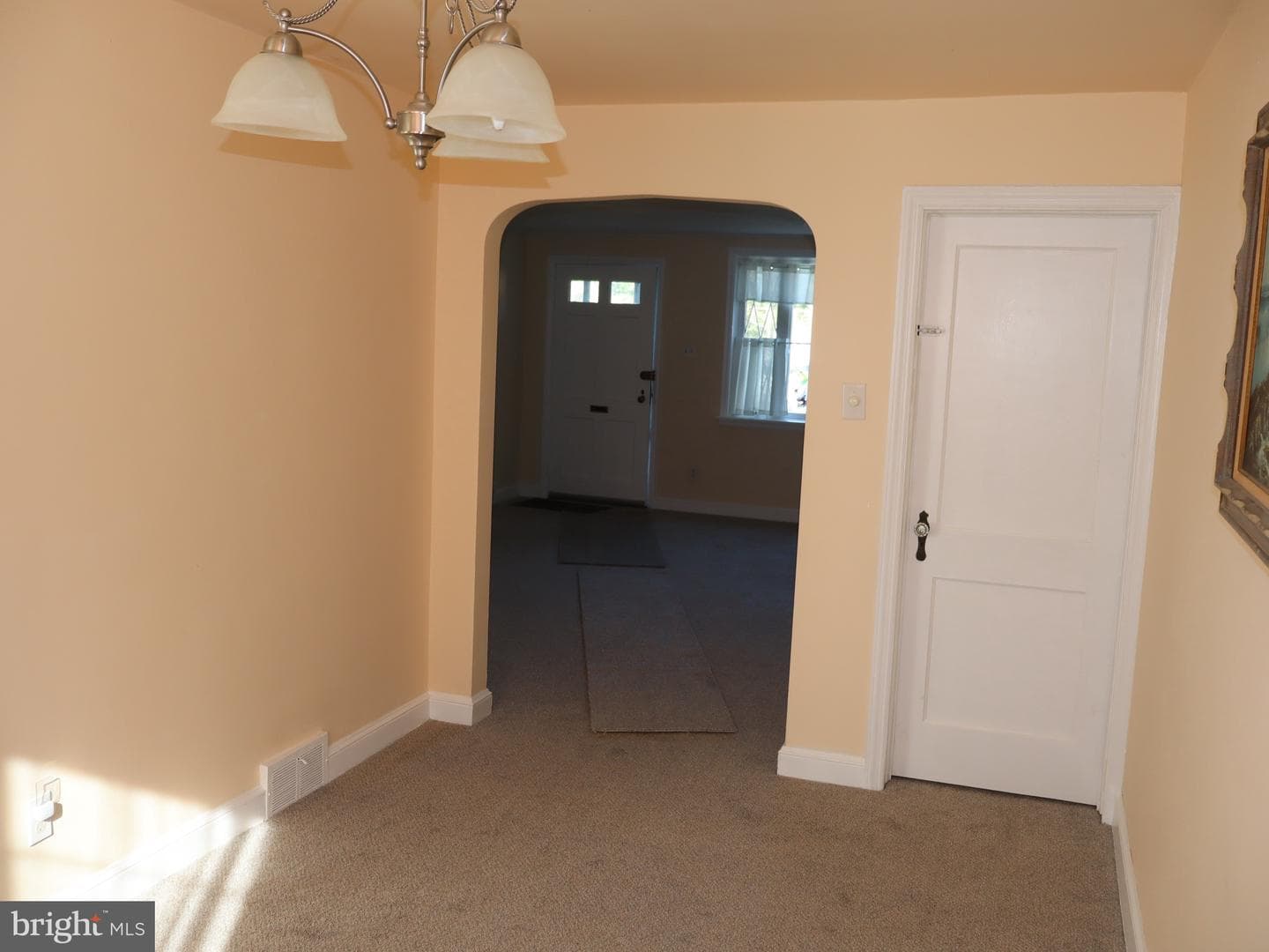 316 Westmont Drive photo 13