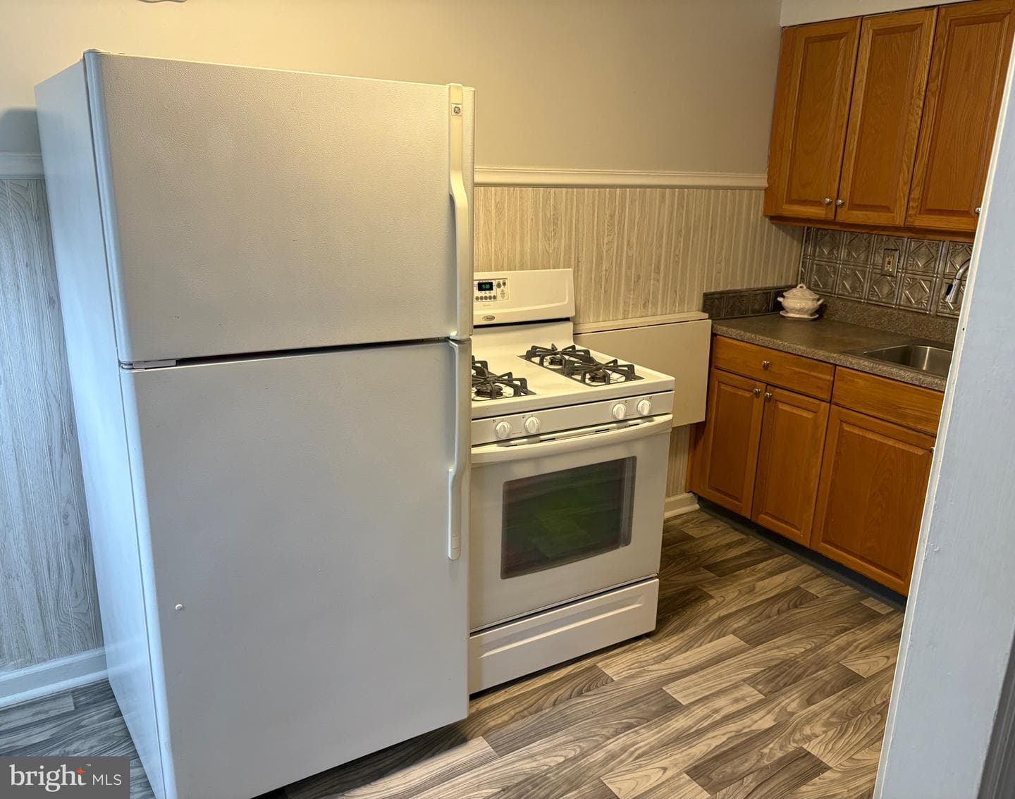 316 Westmont Drive photo 17