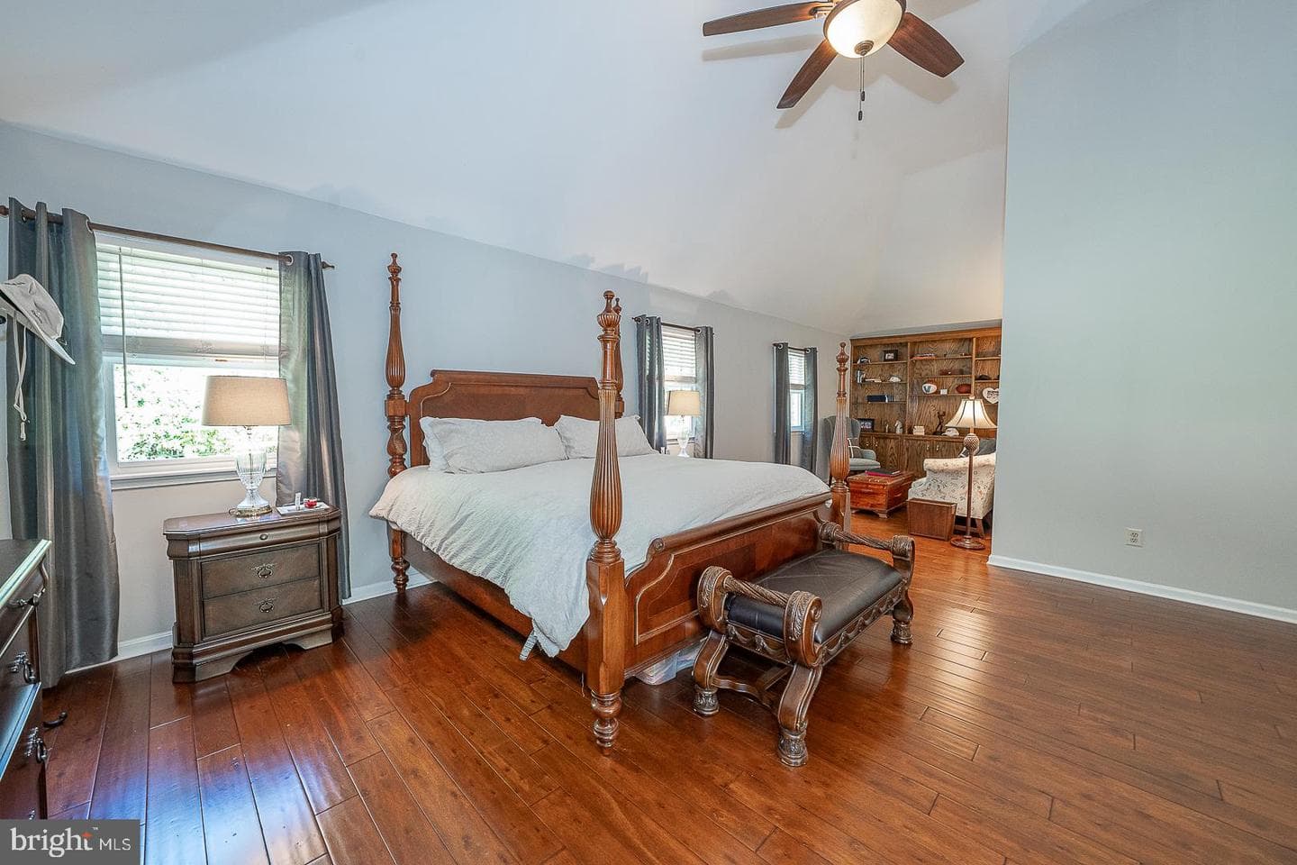 215 Cornell Drive photo 26