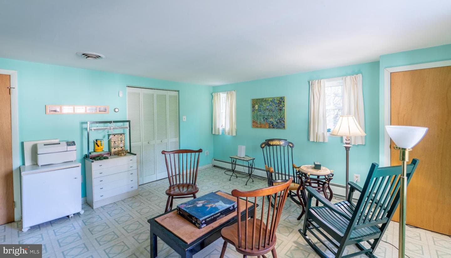 127 Deerfield Road photo 48