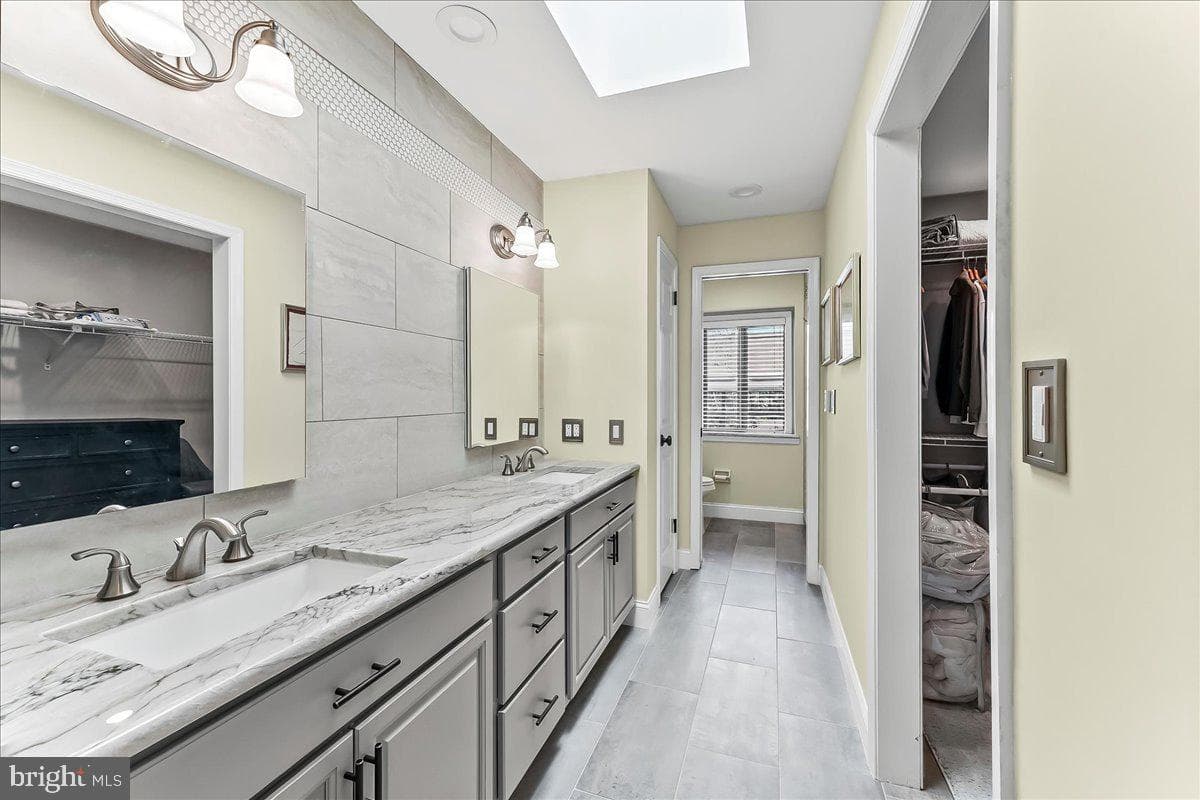 409 Pritchard Place photo 23