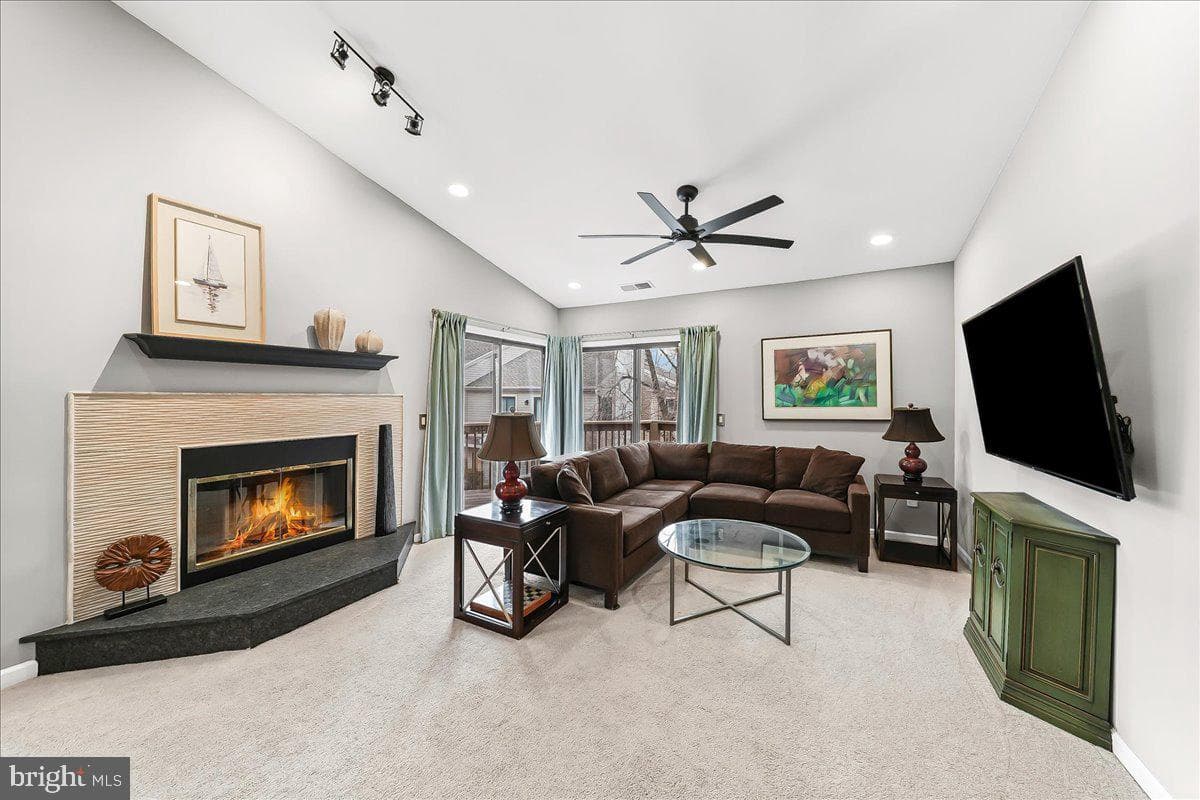 409 Pritchard Place photo 6