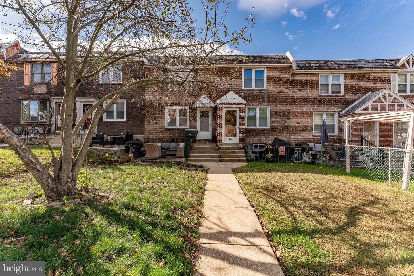 872 Fairfax Road photo 1