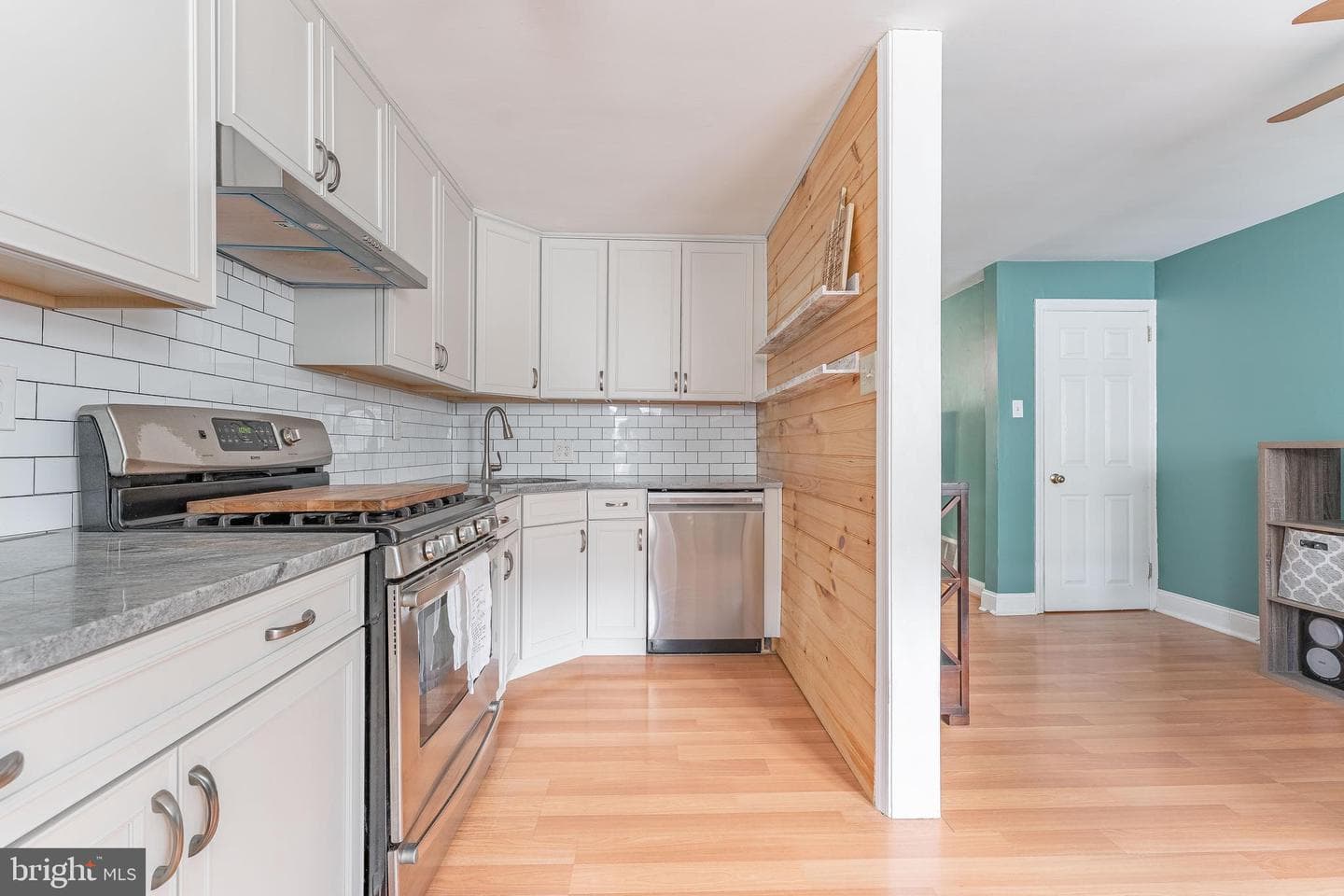 872 Fairfax Road photo 15
