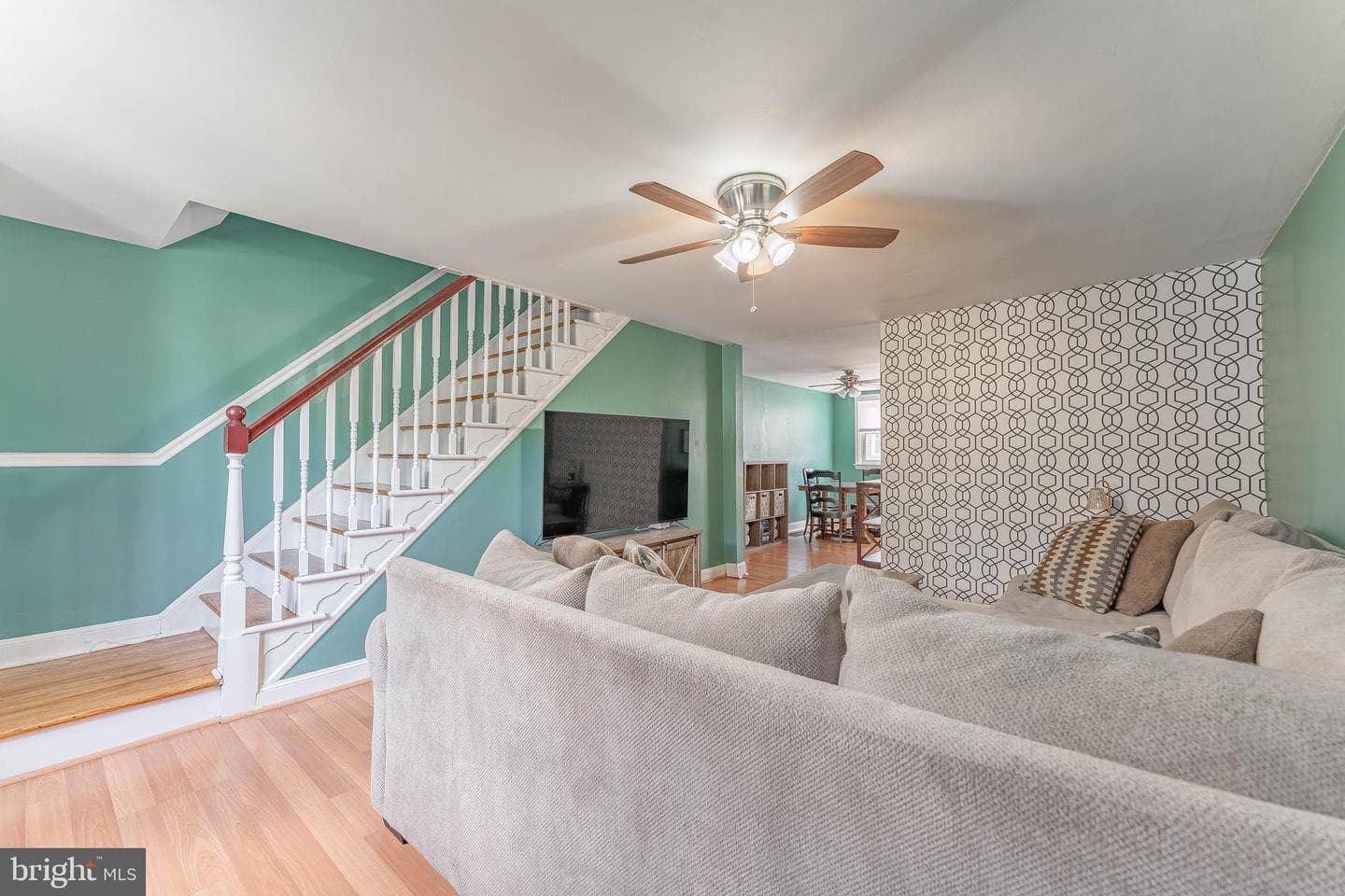 872 Fairfax Road photo 6