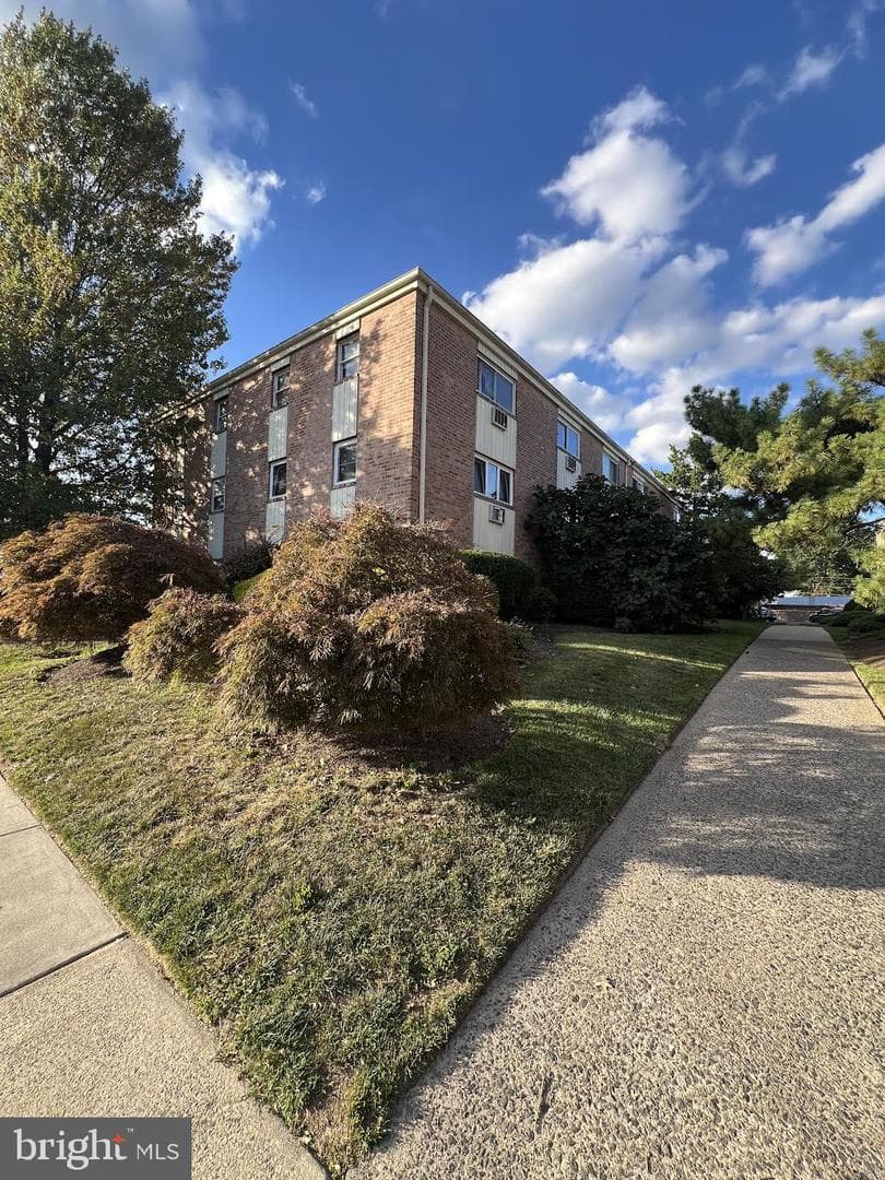 8125 W Chester Pike ##c-5 photo 2