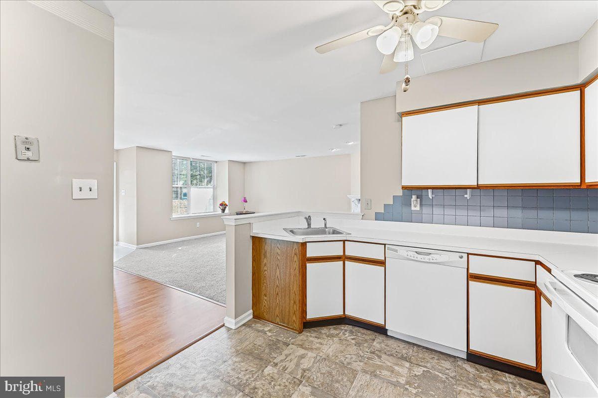 83 Bayberry Court #83 photo 12