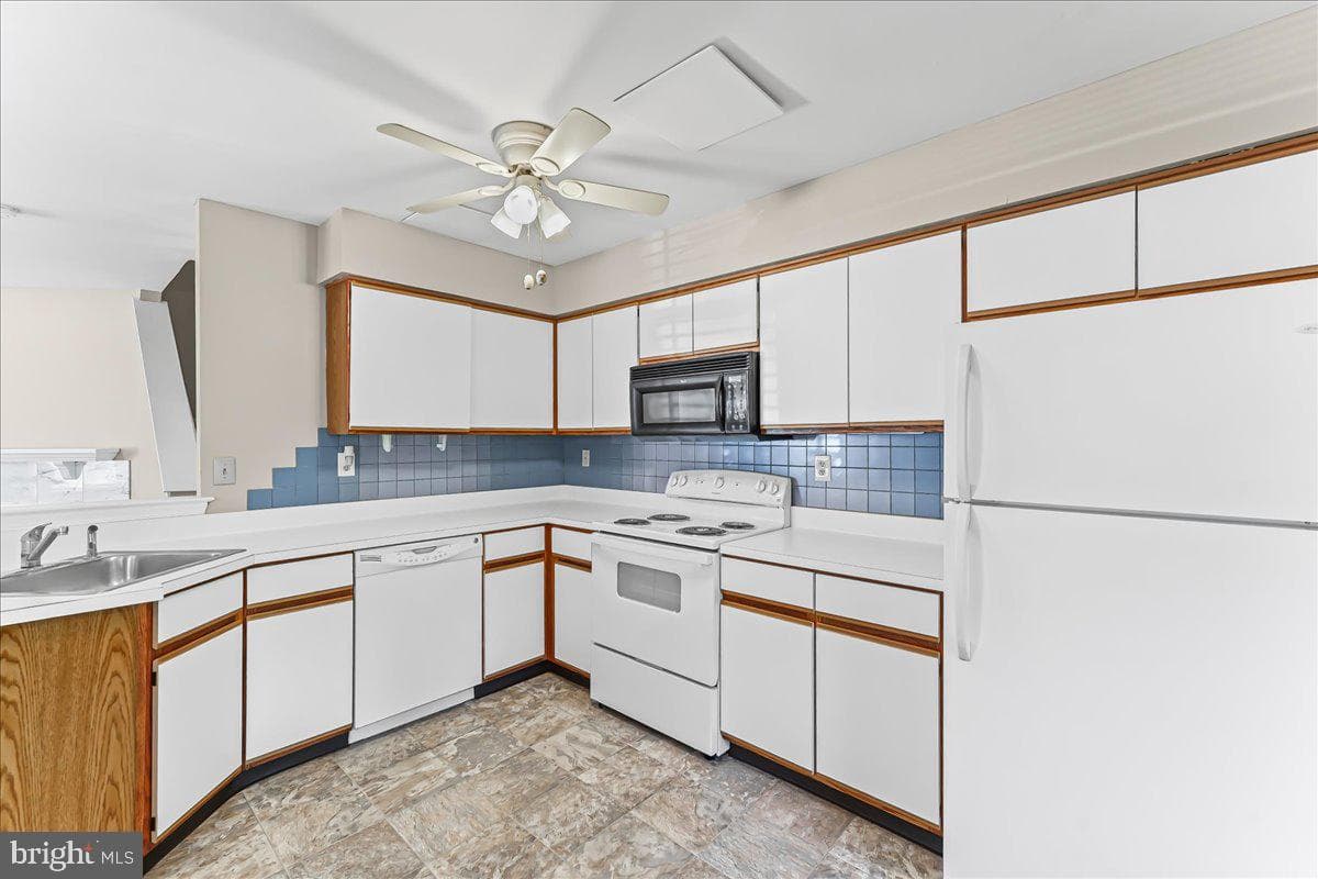 83 Bayberry Court #83 photo 13