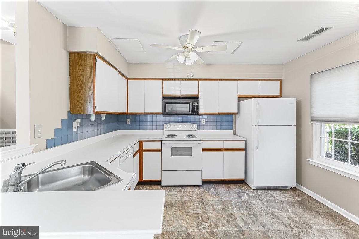 83 Bayberry Court #83 photo 15