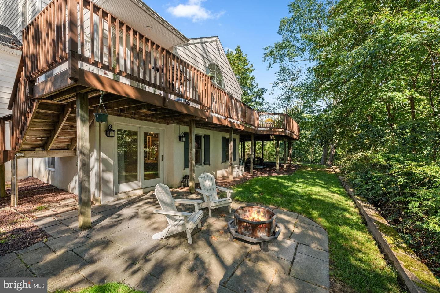 217 Jeffrey Lane photo 37