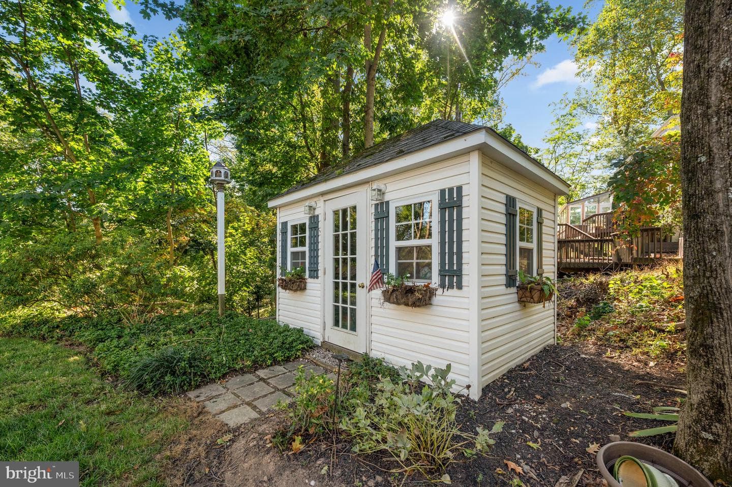 217 Jeffrey Lane photo 38