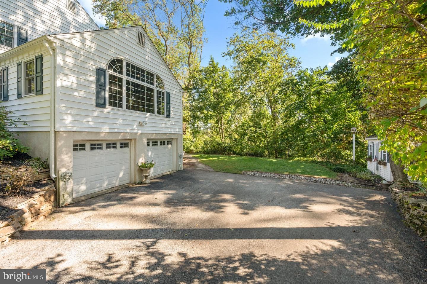 217 Jeffrey Lane photo 40