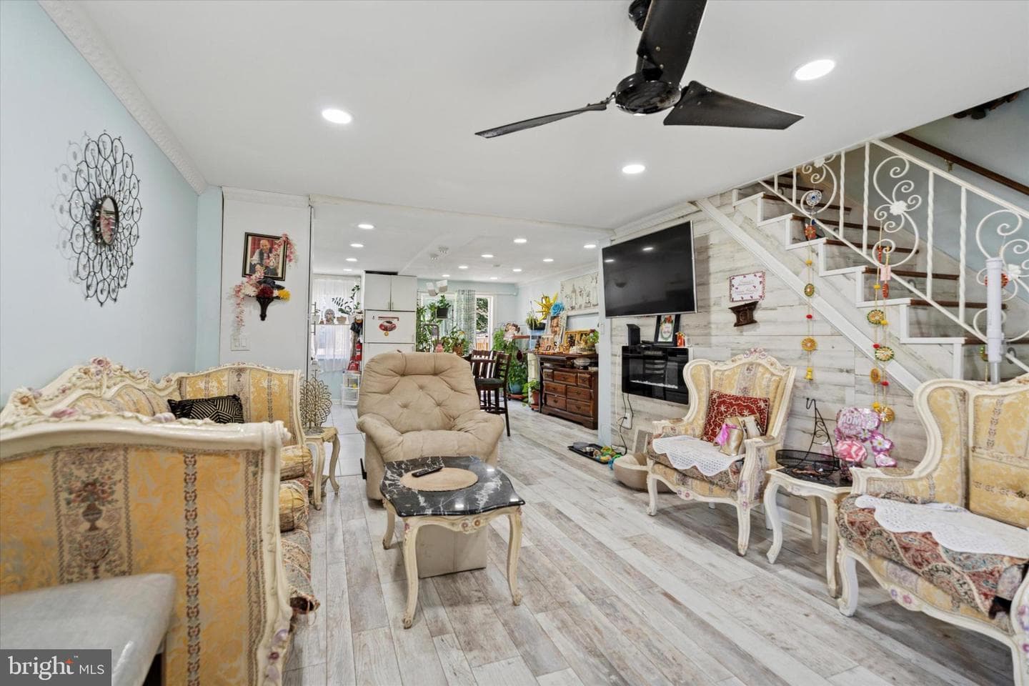 2548 Irvington Road photo 2