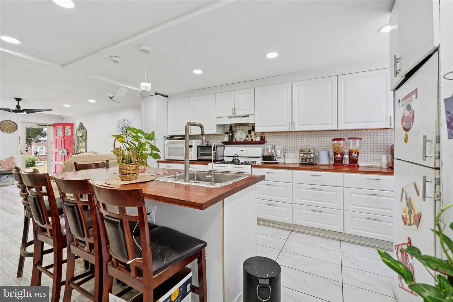 2548 Irvington Road photo 4