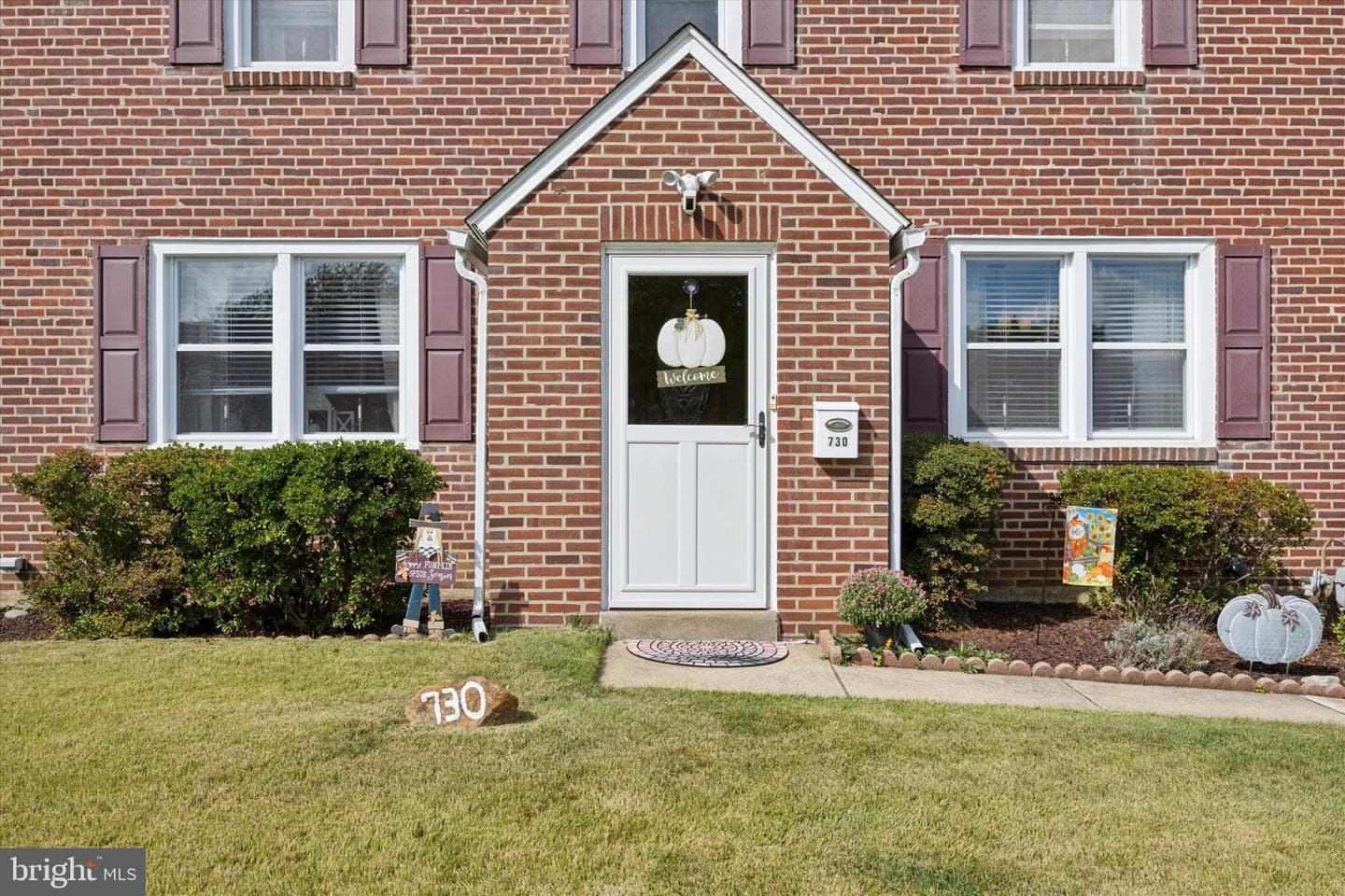 730 Dutton Circle photo 32