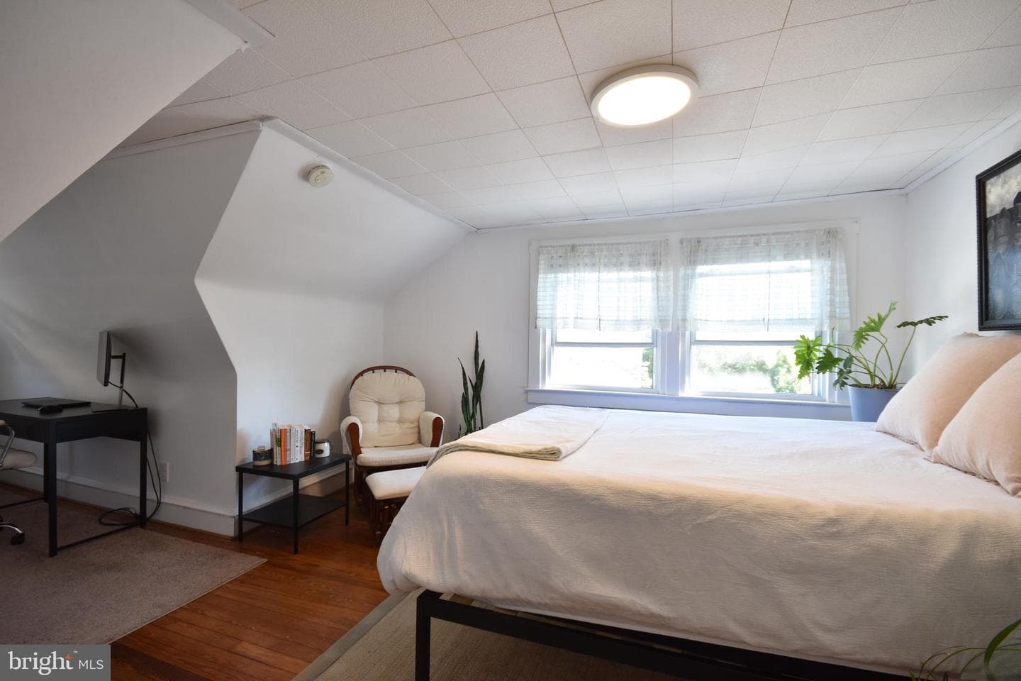 108 Gladstone Road photo 26