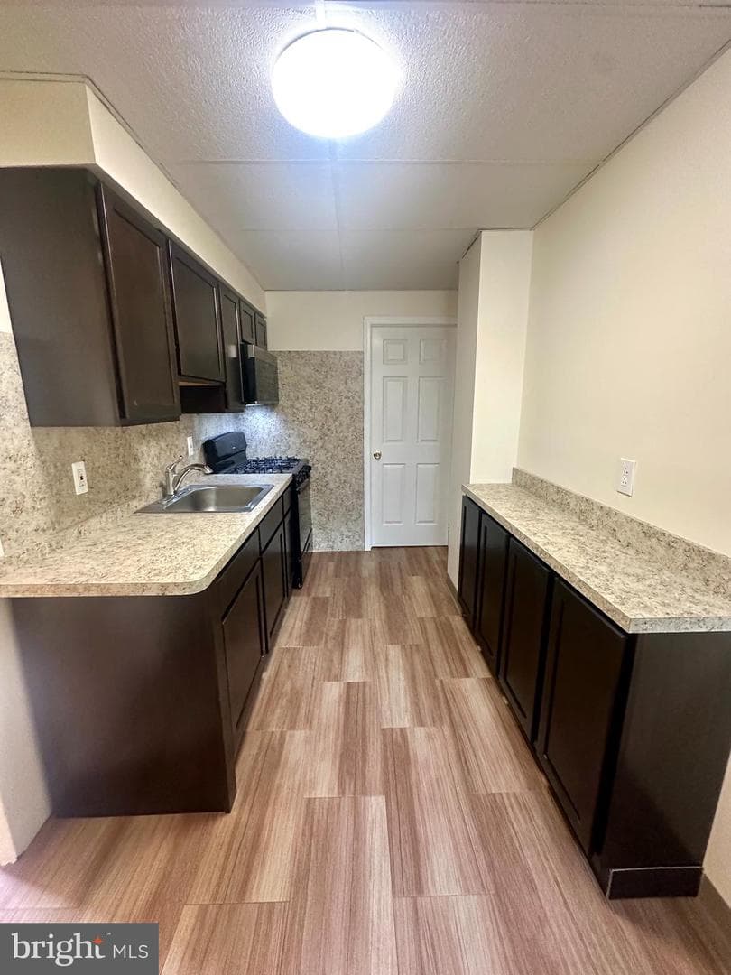 119 Walnut Street photo 6