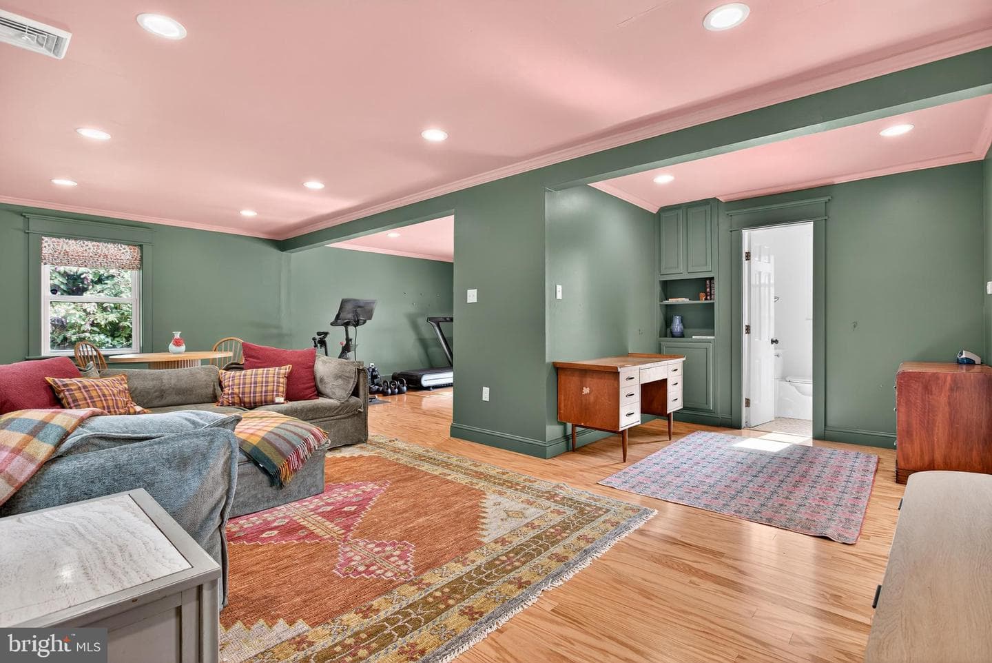 475 Mount Alverno Road photo 20