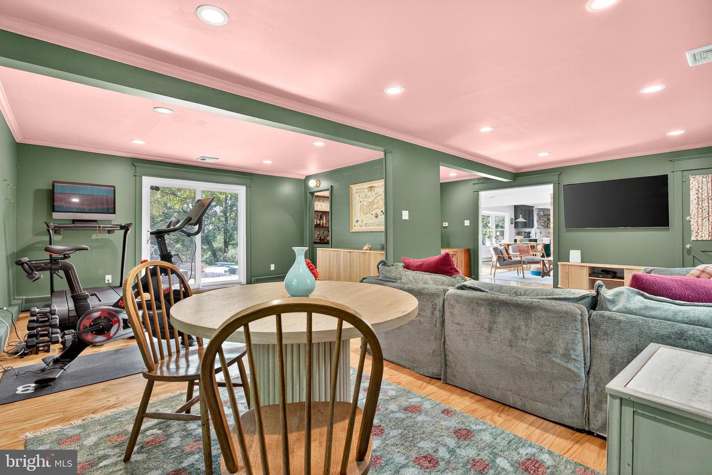 475 Mount Alverno Road photo 22