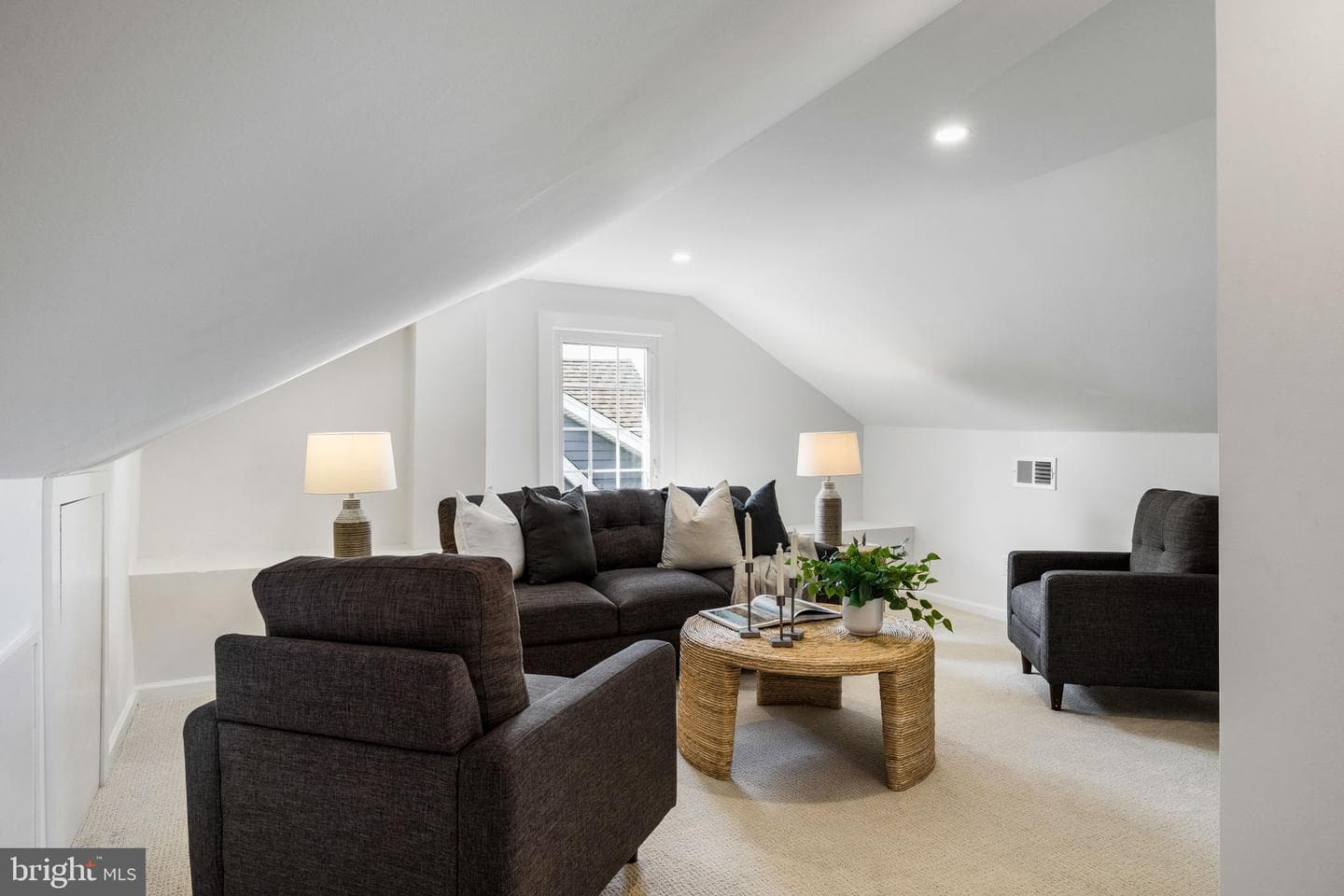 13 Princeton Road photo 55
